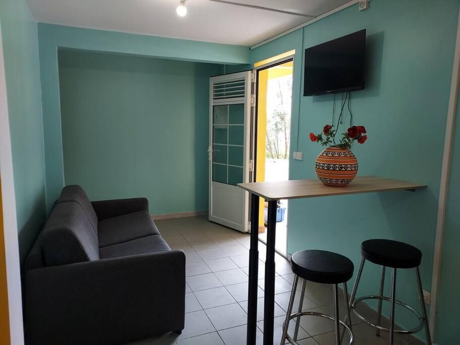Appartement T2 Le Vallon Au Marin Martinique Le Marin Экстерьер фото
